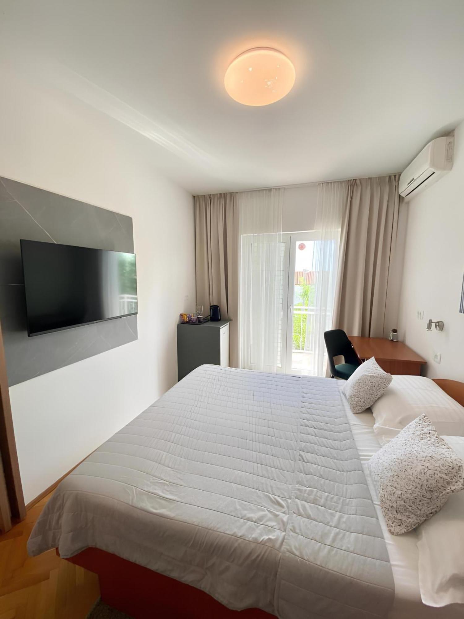 Accommodation Ventus Baška Voda Esterno foto